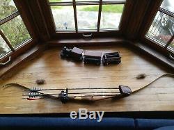 1960 Bear Grizzly Vintage Recurve Bow