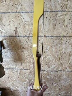 1965 vintage Fred Bear Tigercat 27# 62 RH Recurve Bow w build in rest unusual