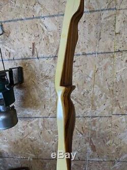1966 Bear Archery BEARCAT TARGET Recurve Bow Right Hand 66 28# RH Zebra Wood