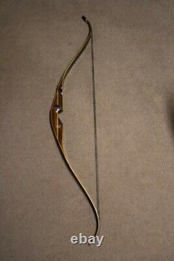 1970 Bear Grizzly RH Recurve Bow 56 48# Beautiful