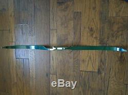 52 Bear Archery Glass-Powered Kodiak Magnum Recurve Bow 45# right handed