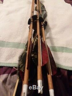 60lb Rh Black Hunter Recurve Bow Pkg barely used. With extras
