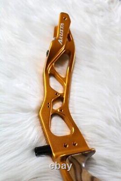 Akusta 25 Tenbris CNC Recurve Riser / Right Hand / Golden Orange