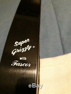 Bear Super Grizzly withFascor vintage recurve bow