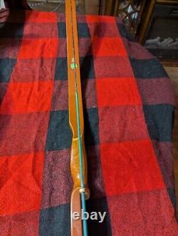 Bear Tigercat Recurve Bow Vintage 1969 40# Right Hand 62 Amo