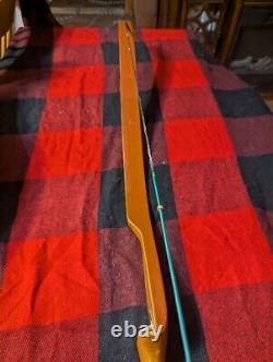 Bear Tigercat Recurve Bow Vintage 1969 40# Right Hand 62 Amo