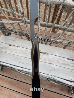 Beautiful! Vintage Bear Archery Black Panther Hunter Recurve Bow 52 45/50# RH