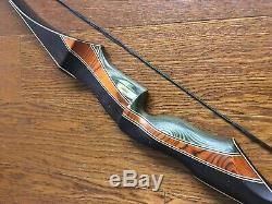 Black Caribou 60 inch RH 45 pound Recurve