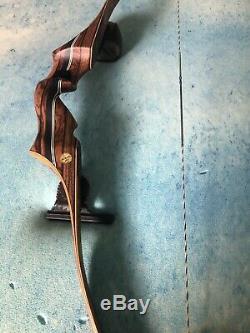 Black Widow KBX Recurve Bow Unreal With Quiver