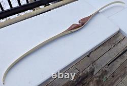 Browning Archery 1960's Spartan Recurve Bow RH No. 6J2196 wt 46# & 62
