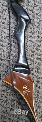 Collectible Groves Spitfire Take Down Recurve Bow, 69,40#/28, Excellent Condit