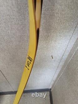 Early Ben Pearson Colt 960 30# @ 26 Draw 60 Recurve Bow