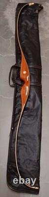 FREE SHIP GREAT CONDITION 70s Bear Grizzly RH Recurve Bow 58 40# / Carry Case