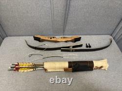 Fleetwood Monarch Right Handed 62 20LB Recurve Bow