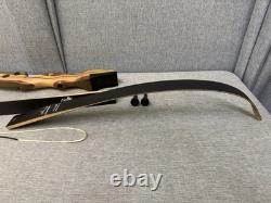 Fleetwood Monarch Right Handed 62 20LB Recurve Bow