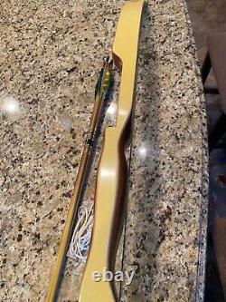 Fred Bear Alaskan Vintage Recurve Package LH 1969 20# 62 inch