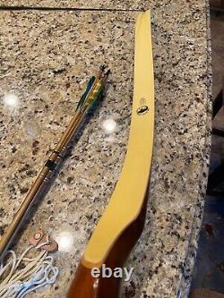 Fred Bear Alaskan Vintage Recurve Package LH 1969 20# 62 inch