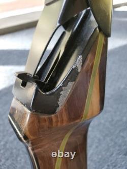Fred Bear Custom Kodiak B Handle Green Stripe Takedown Bow Riser #B-4596 Used