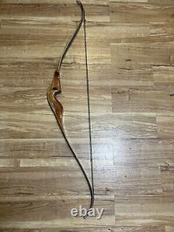 Fred Bear Kodiak Magnum Recurve Hunting Bow Right Hand 50lbs, 52 Length
