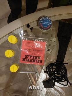 Gillo G2 R/H Recurve Bow, 2 sets limbs, Arrows, Accessories. Great Condition