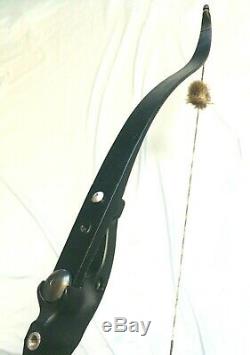 Hoyt Buffalo Bow Recurve Right 55 lb. Draw with Hoyt Case Excellent Condition