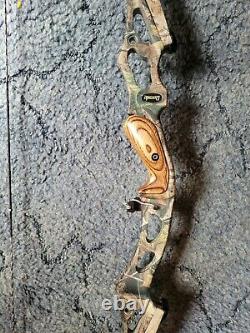 Hoyt Dorado #50 camo