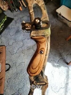 Hoyt Dorado #50 camo