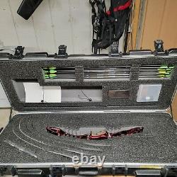 Hoyt Gold Medalist Extreme GMX Medium 68 Complete Archery Setup