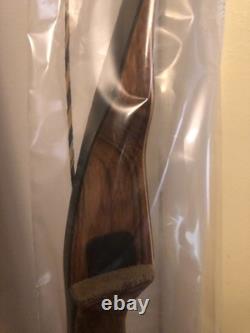 New In Box Bear Archery Grizzly 58 35# Right Handed Recurve Bow AFT2086135