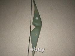 Nice Vintage 1966 Bear Grizzly Recurve Bow 50# RH Factory Camo