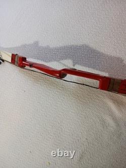 Nice Vintage Bear 76er Take Down Recurve Bow Traditional Red & White