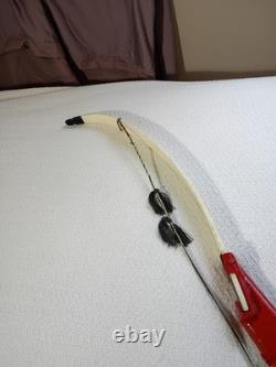 Nice Vintage Bear 76er Take Down Recurve Bow Traditional Red & White