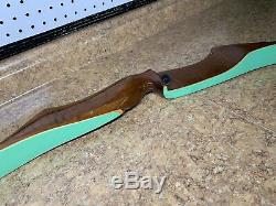Recurve bow Colt Arrowmaster 66 right handed vintage 28 Draw
