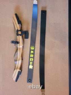 Right Handed Fleetwood 40lb 62in Takedown Recurve Bow with target sight 4H