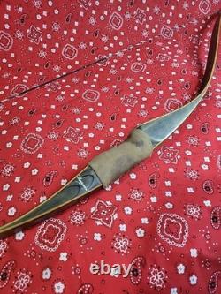 Robertson Stykbow Peregrine Mossyhorn Right Hand Recurve Bow 60 66#