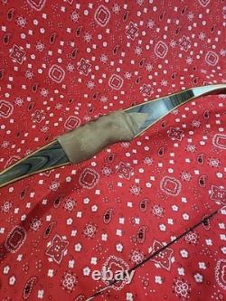 Robertson Stykbow Peregrine Mossyhorn Right Hand Recurve Bow 60 66#