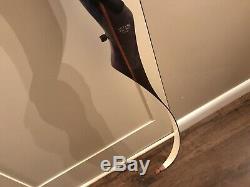 SIGNED By FRED BEAR VICTOR PATRIOT WITH FASCOR RECURVE BOW RH 23# 61 1/4 LONG
