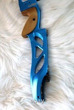 Samick 25 Ultra-X CNC Recurve Riser / RH / Sky Blue / Made in Korea