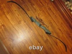 Samick Sage 60 Takedown Recurve Bow & String, 45lb. @ 28, Camo'd, Good Cond