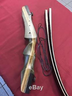 Samick Sage Recurve Bow 45LB Pound right hand take down recurve bow new in box