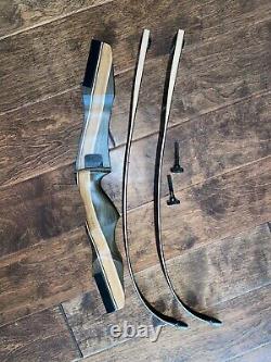 Samick Sage Takedown Recurve Bow with GOLD TIP ARROWS, accessories, 40 Pound right