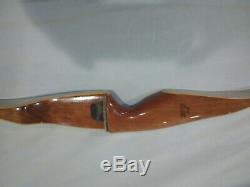 VINTAGE 1953 BEAR TIGERCAT 58 RH 30# RECURVE BOW WithNEW STRING NEAR IMMACULATE