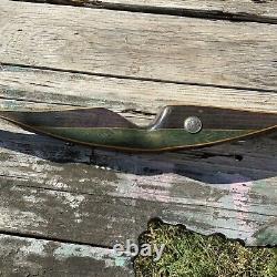 VINTAGE BEAR GRIZZLY RECURVE BOW RH #45 58 Green Brown KR71547