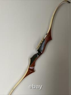 VTG Wing Archery Presentation 1 RH Recurve Bow 66 P7-1105 31# 1966 Hoyt Rest