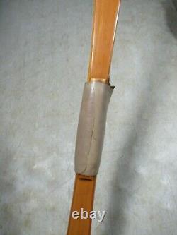 Vintage 1953-55 Bear Cub Recurve Bow Archery 62 33# RH