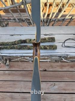 Vintage 1962 Bear Kodiak Magnum Recurve Archery Bow AMO 52 45# Right Handed