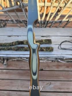 Vintage 1962 Bear Kodiak Magnum Recurve Archery Bow AMO 52 45# Right Handed