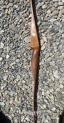 Vintage BEAR ALASKAN Recurve Bow Early 196os Black & Orange 62