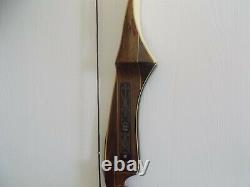 Vintage BEAR Archery TEMUJIN Recurve BOW RH 34# AMO-69