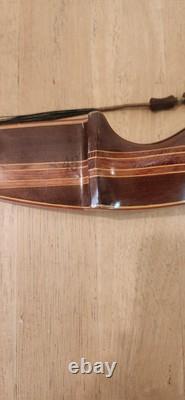 Vintage BEN PEARSON Golden Sovereign Recurve Bow RH 58 45 lb 28 draw #1059